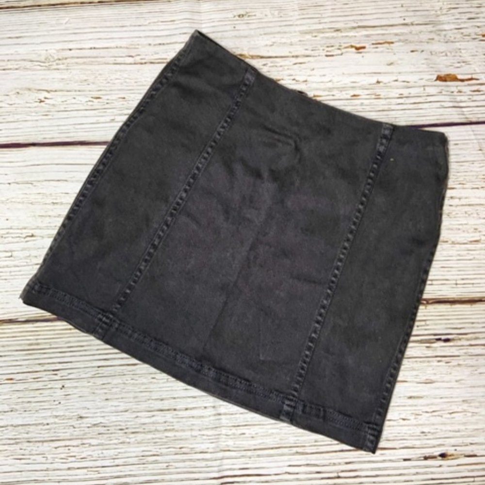 Black Jean Mni Skirt